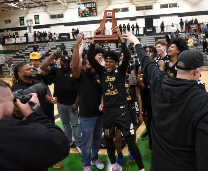 a Roosevelt vs Eastside Catholic boys basketball The Hardwood Invite final Portland Oregon December 20 2023 Taylor Balkom 79